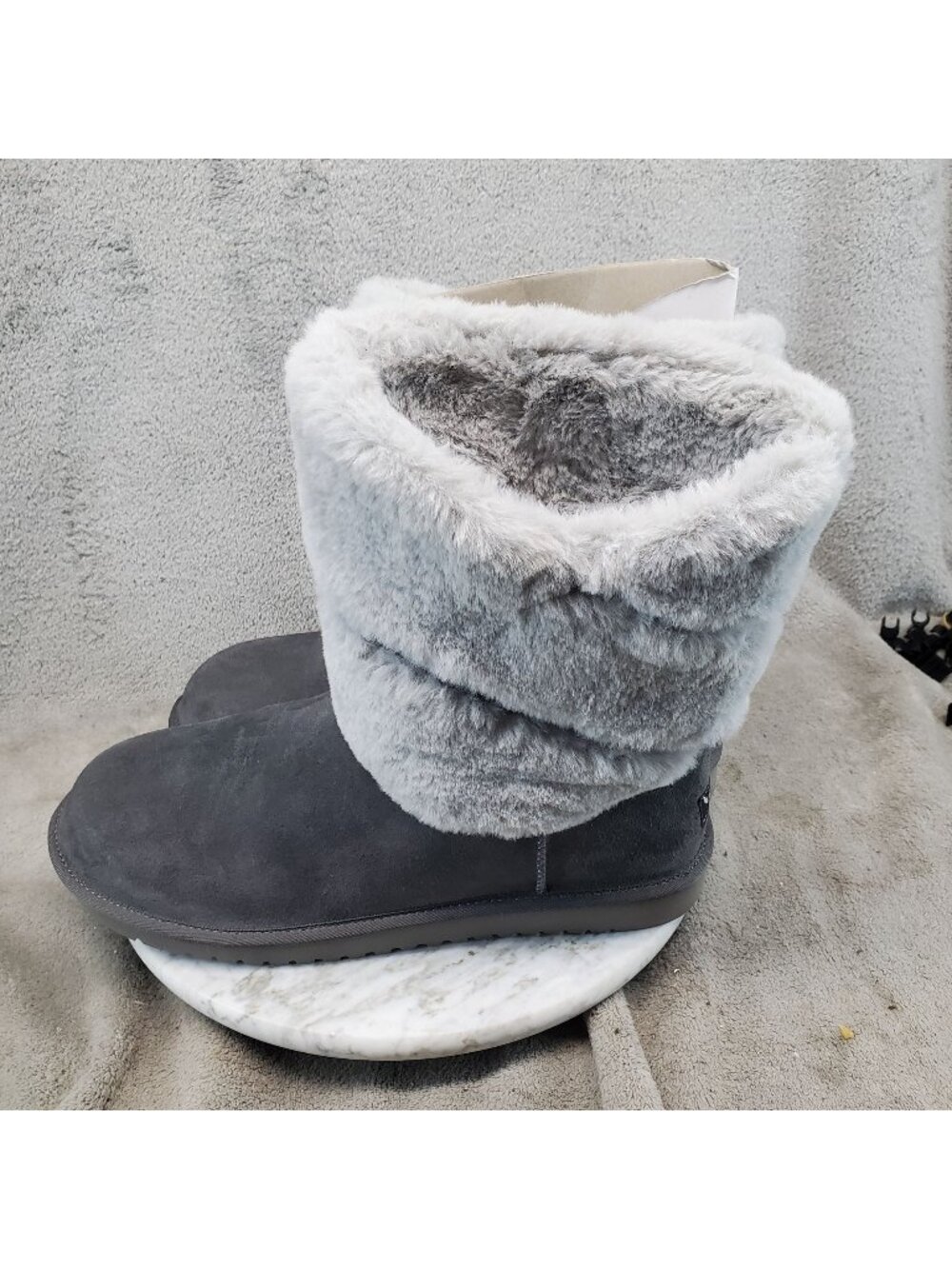 Koolaburra by UGG Shoes Womens Size 11 Dezi Gray Suede Short Boots